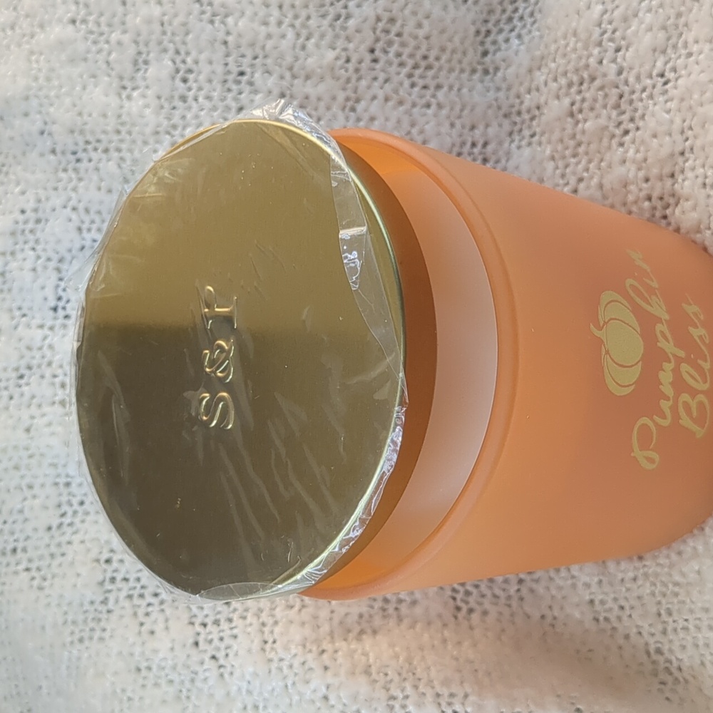 Summer & Rose Pumpkin Bliss Soy Blend Candle, 269g/9.5oz(4"x3"x3.5") - Picture 15 of 16